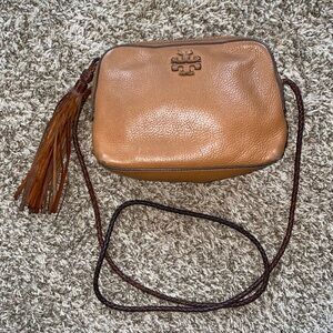 Tory Burch Crossbody Fringe Tassel Bag in Brown/Tan